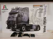 Camião Volvo e reboque
