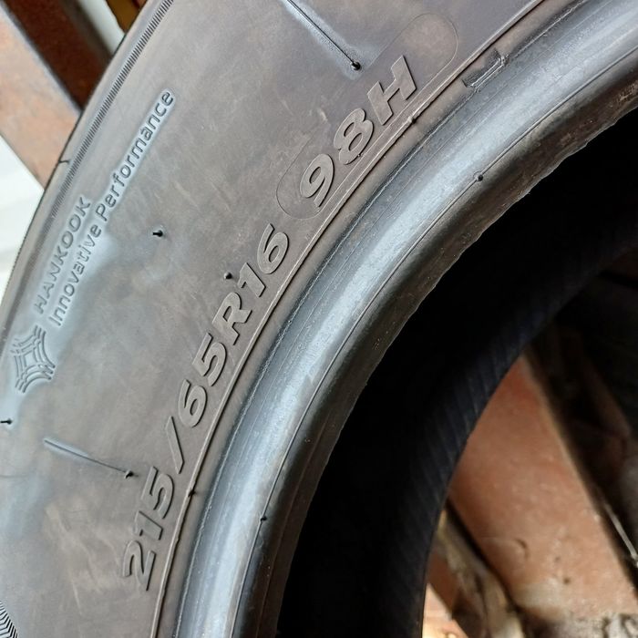 Шини 215  65  16