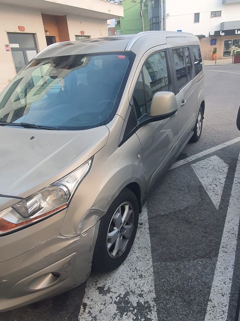 Ford  tourneo connect