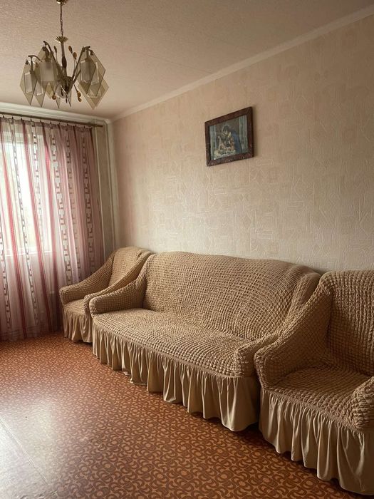 Сдам 3 кв Одесская сторона Класса