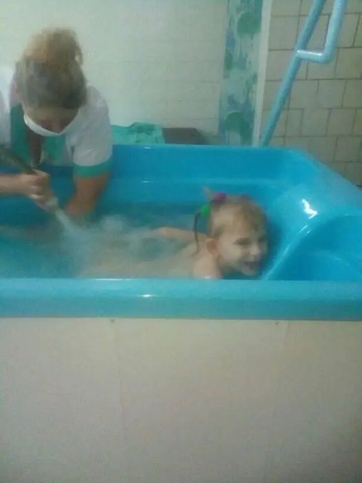 Умаляю помогите пожалуйста.