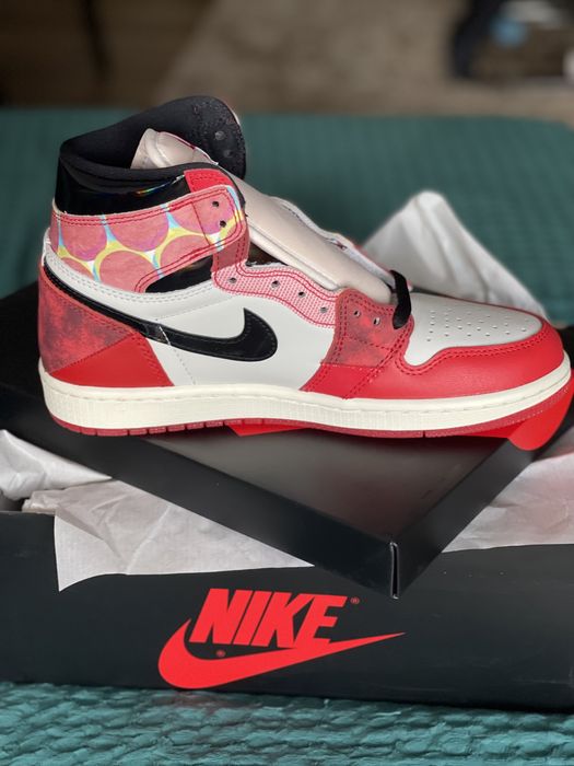 Air Jordan 1 high OG next chapter