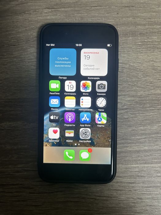 Продам iphone 8