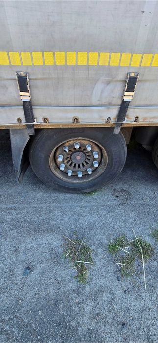 Напівпричіп Krone