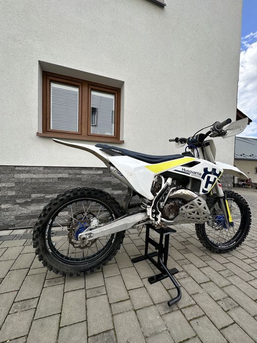 Sprzedam Husqvarne tc 125 z 2017/2018.