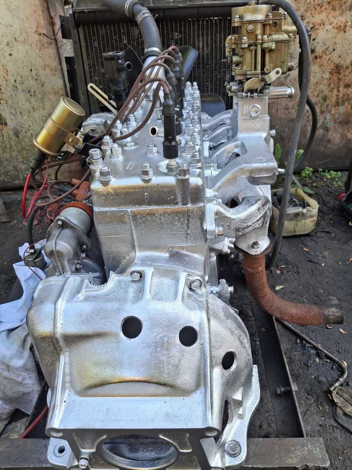Двигун ГАЗ52 для погрузчика львівського ГАЗ-52,БТР ел.станції НОВИЙ