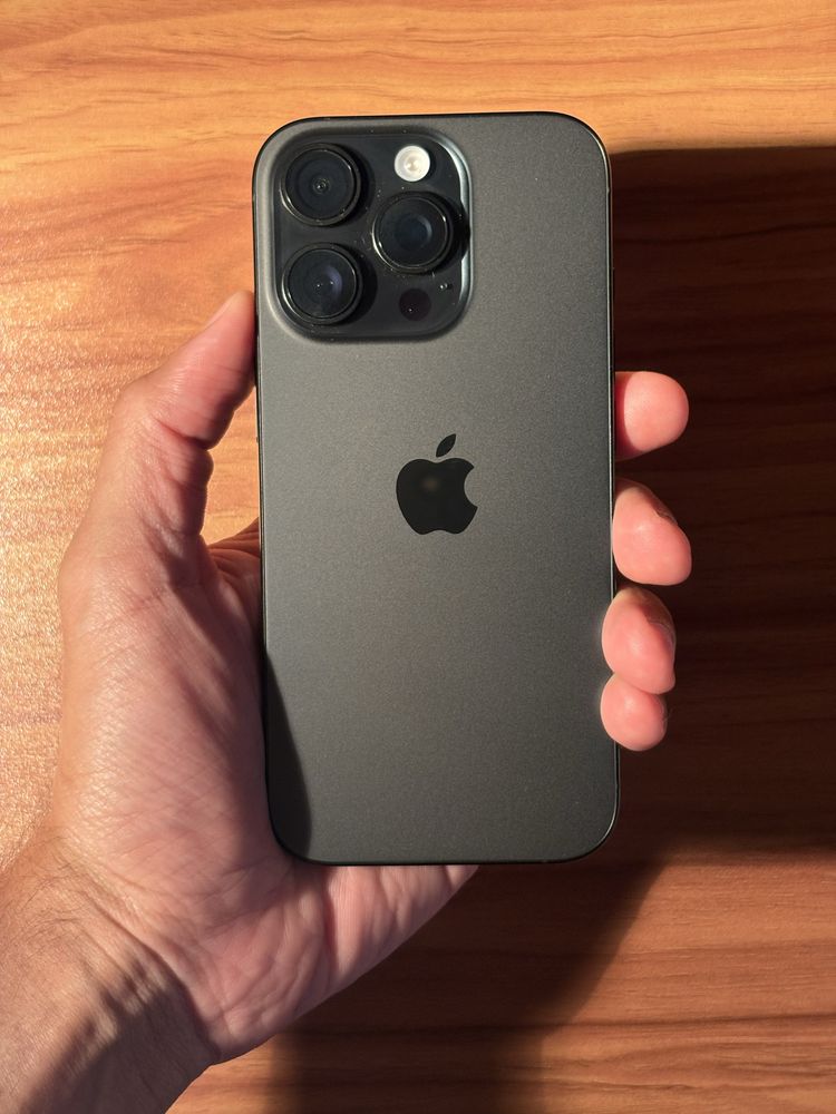 iPhone 16 Pro (Ligado a 30 dias)
