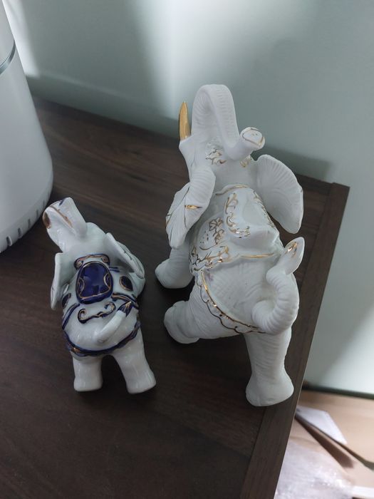 2 słoniki ceramiczne, pozłacane
