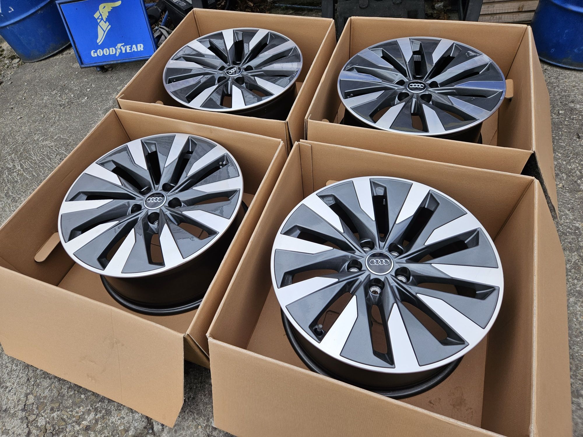 Felgi alumniowe 5x112 8j et39 18" AUDI a4 b8 b9 q5 a6 a5