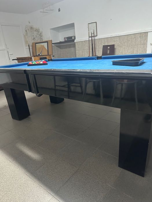 Bilhar snooker em bom estado