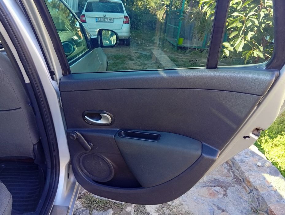 Рено кліо 3 гранд тур