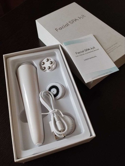 SPA Масажер Facial 3 в 1 щітка-масажер для очищення обличчя нова