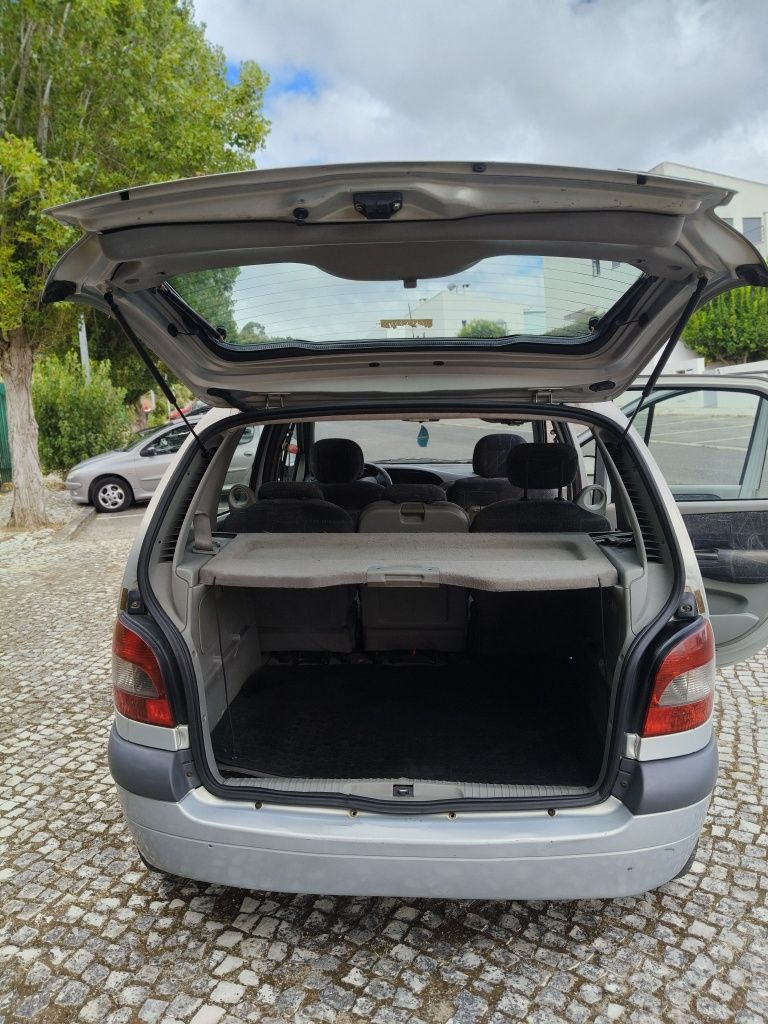 Renault Scenic 1.4 16 vavlas ano 2000