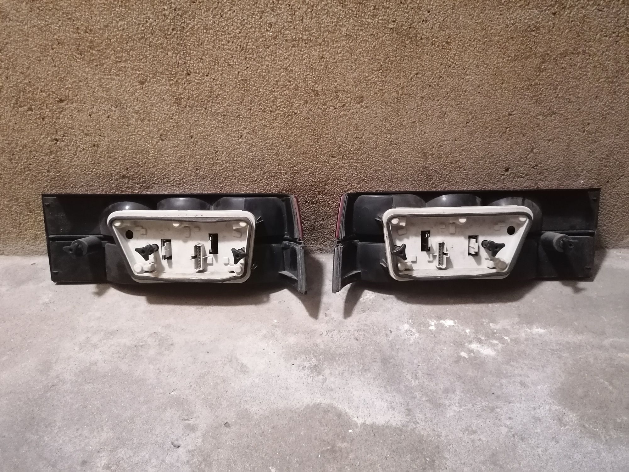 Renault 25 fase II - farolins completos