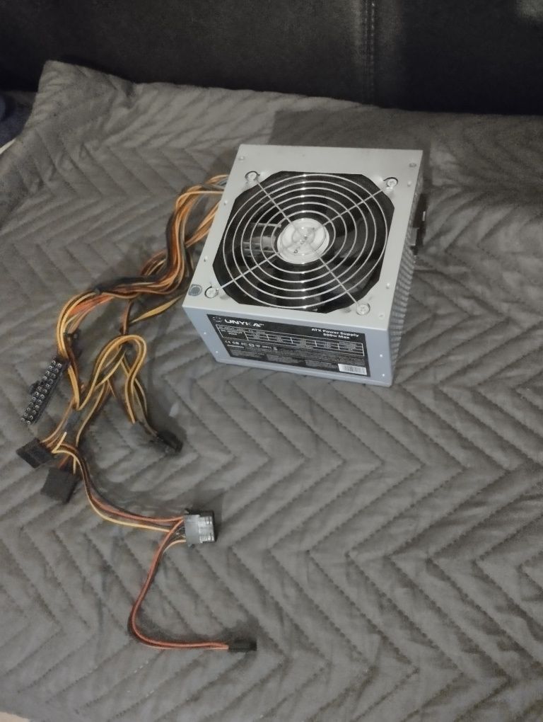 Fonte de alimentação Unyka 500W
