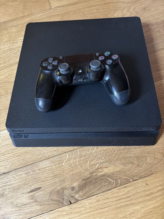 PlayStation 4 Slim 500GB + оригінальний джойстик DualShock 4