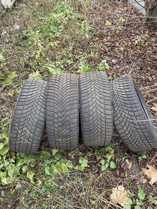 Зимова гума bridgestone r18