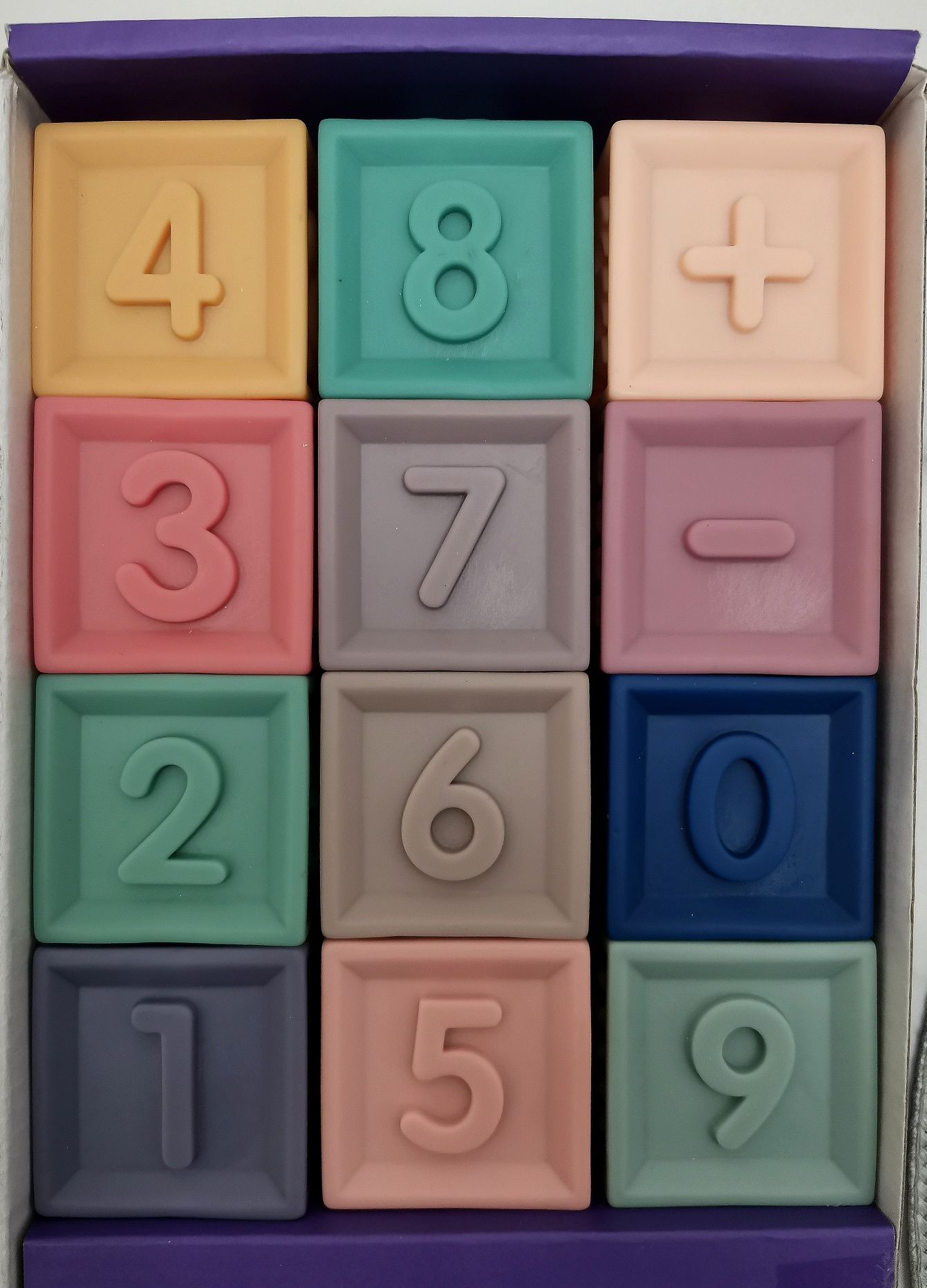 Тактильні кубіки силіконові сортер цифри фігури фрукти, 12шт