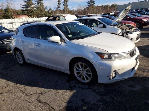 Lexus CT 200h  Części