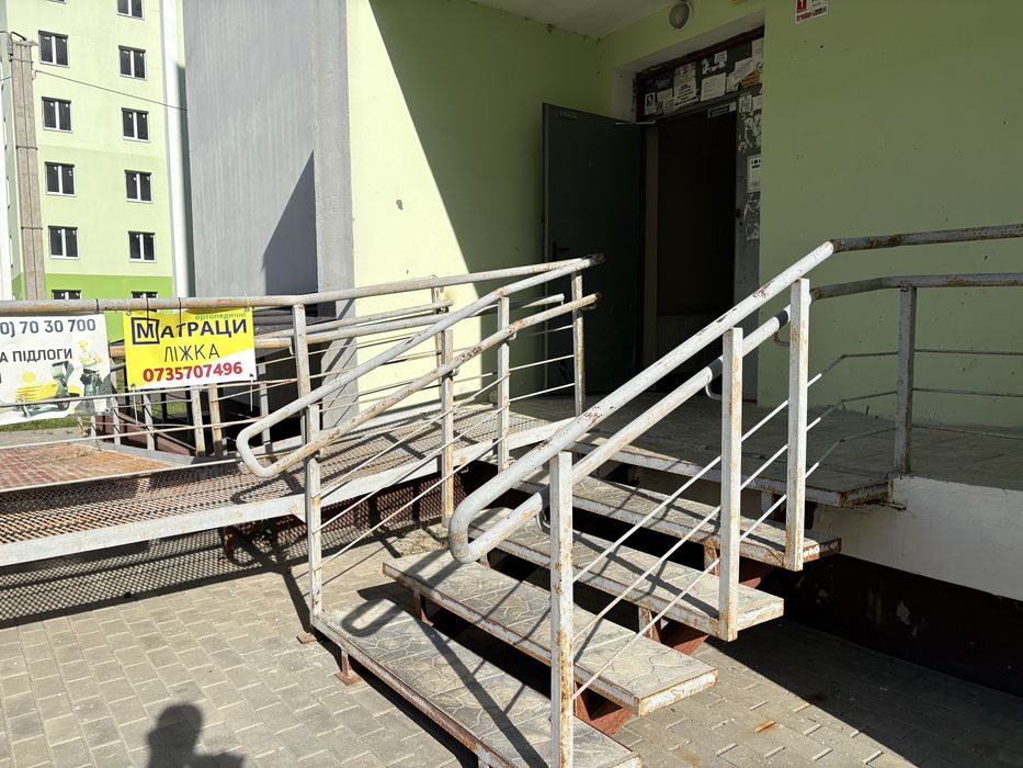 3 кімнатна квартира 82 м2 ЖК Миру 3 Героїв Харкова будівельний стан