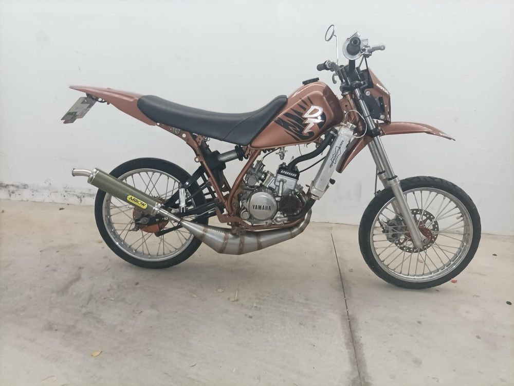 Yamaha dt lc 100