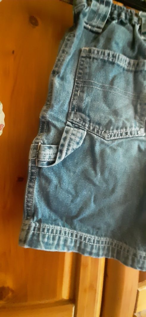 Spodenki jeans dziecięce wiek 3lata firma C&A