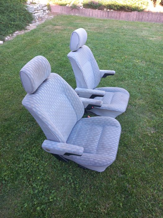 Vw t4 t3 multivan fotele przednie z podlokietnikami kapitanskie