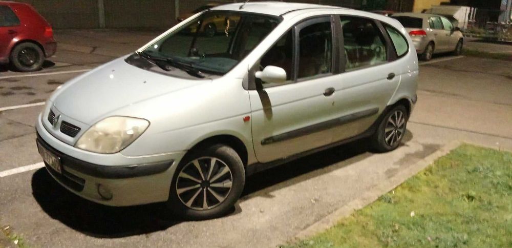 Renault Scenic rok 2000
