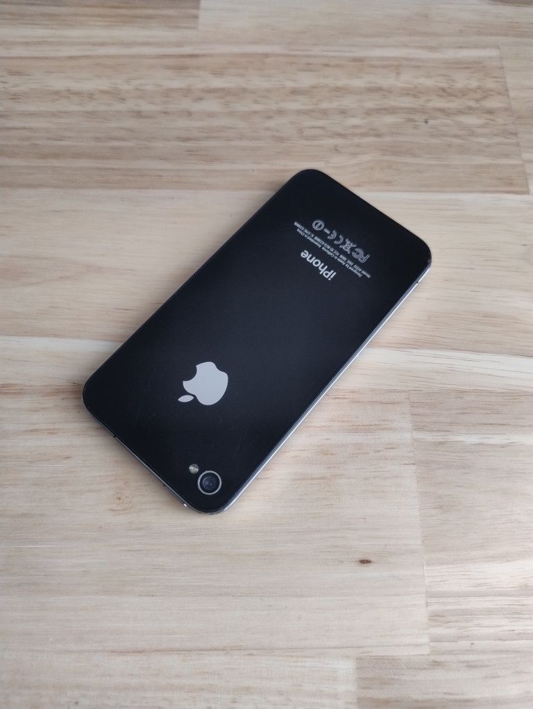Apple iPhone 4 16GB A1332 - bez blokad - 100% sprawny