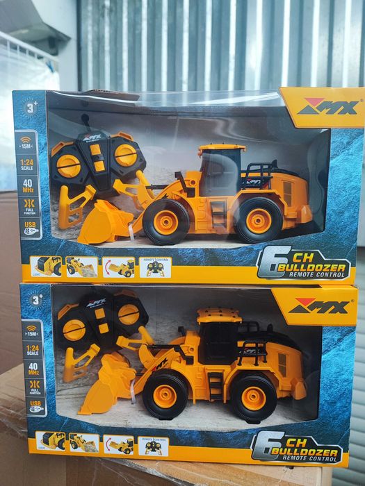 Іграшка трактор бульдозер на радіокеруванні з Німеччини грейдер