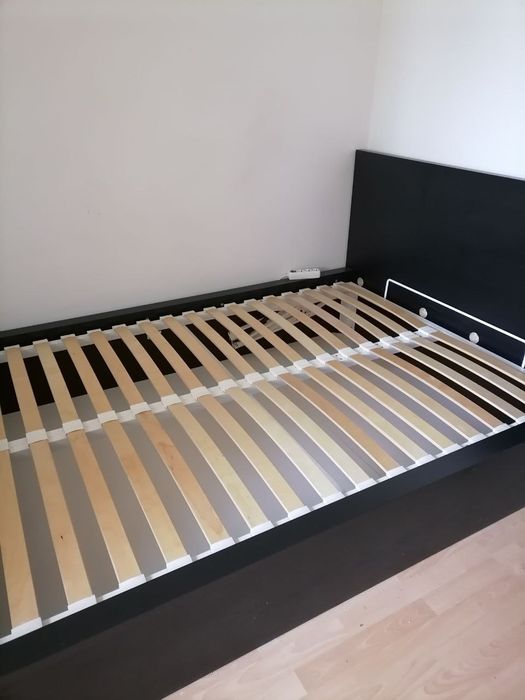 Sprzedam łóżko 2000×1600