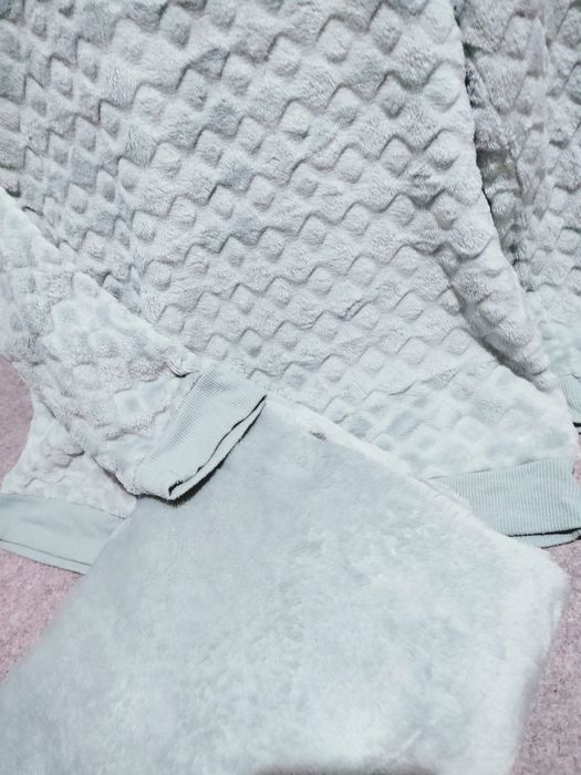 Піжама велюрова стан нової  кофта штани