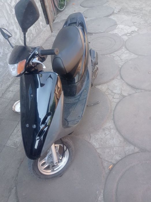 Продам скутер в дуже доброму стані  Honda dio AF 34