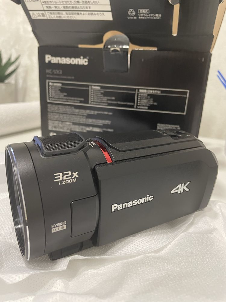 Відеокамера Panasonic VX3 (HC-VX3) 4K