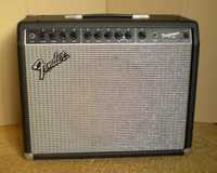 Amplificador Fender Performer 650