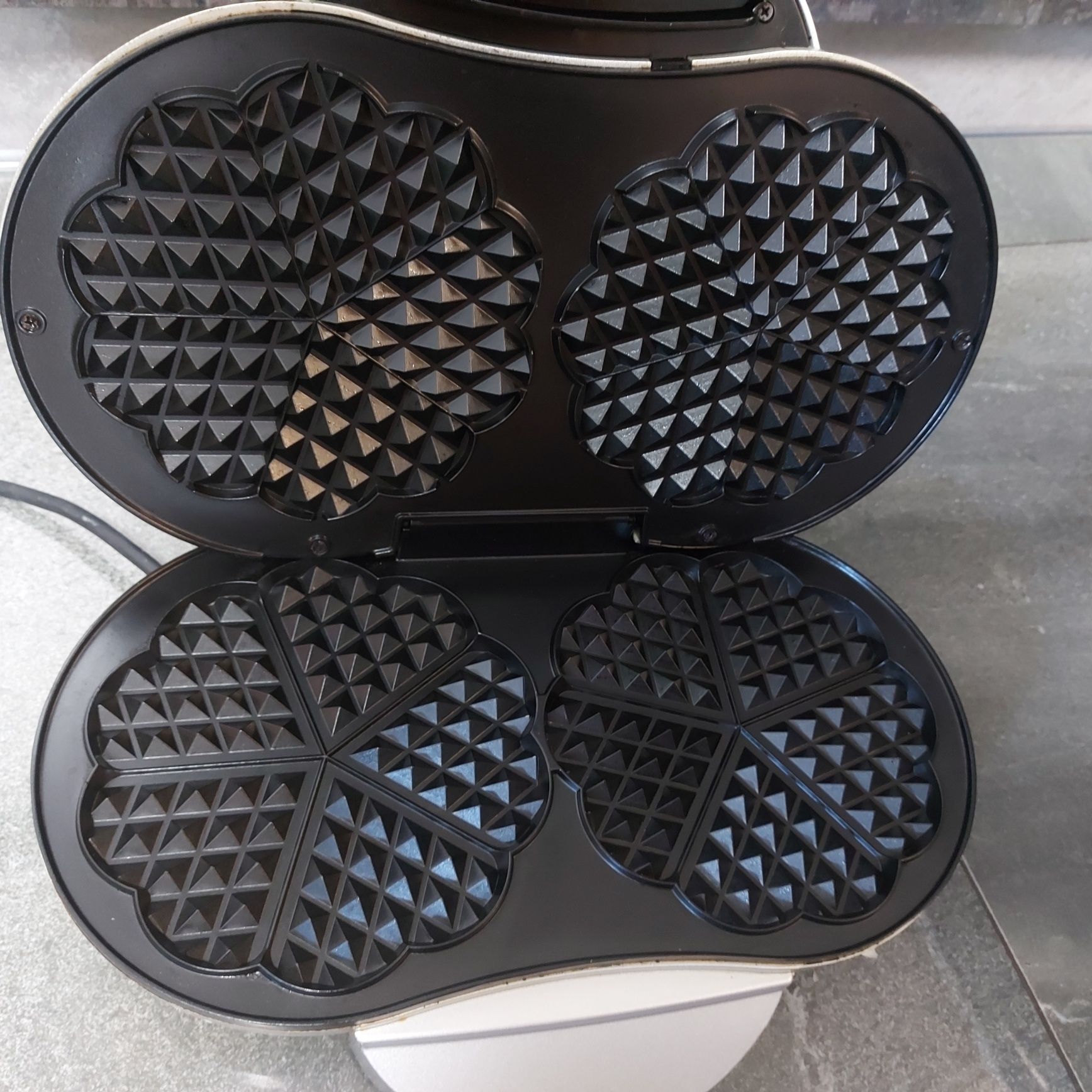 Mocna podwójna gofrownica OBH NORDICA  1600W