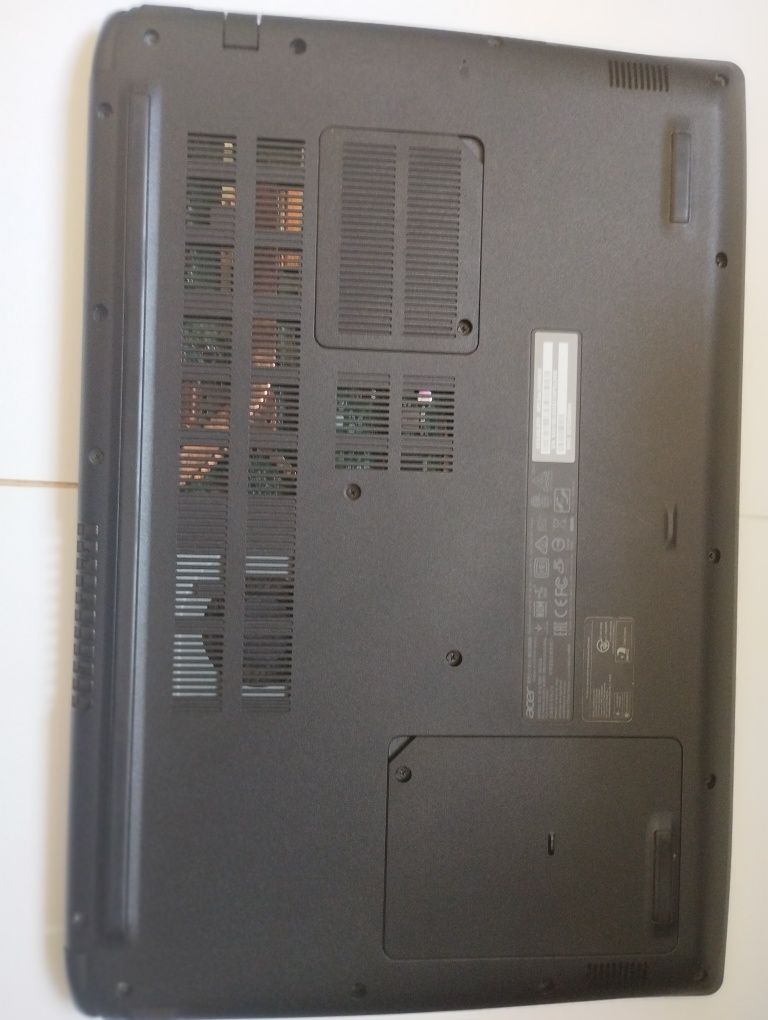 Продам ноутбук Acer Aspire A315-53G

Характеристики:

Процесор: Intel