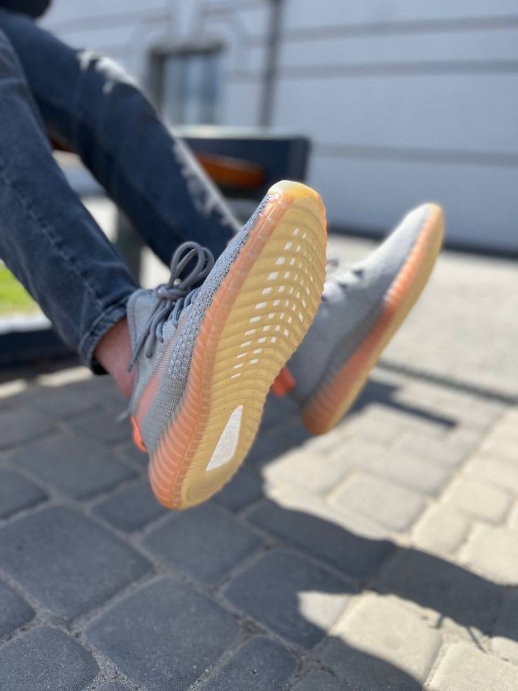 Кросівки Adidas Yeezy Boost 350 True Form (41)