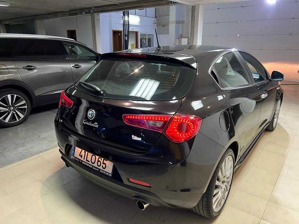 Alfa Romeo Giulietta 2.0 JTDm Progression 140cv Nacional