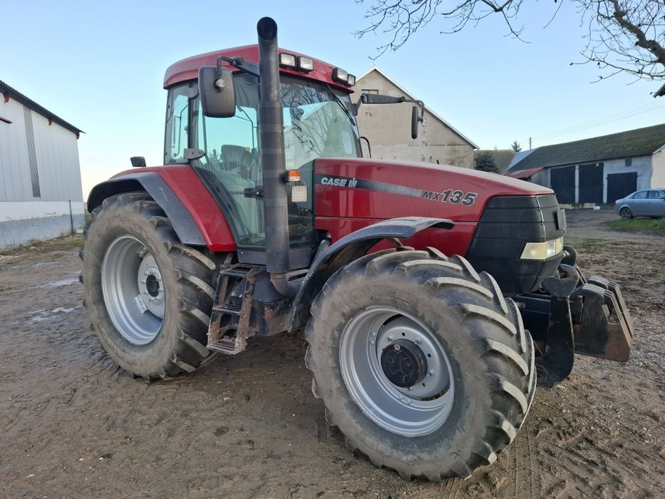 Case mx 135 rok 2002 z Niemiec