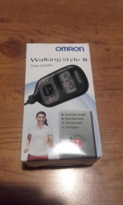 Omron walking style III step counter