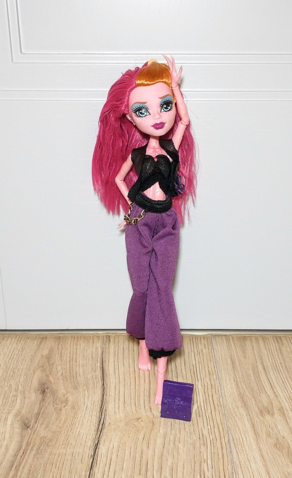 Lalka Monster High Gigi Grant Freaky Field Trip z akcesoriami