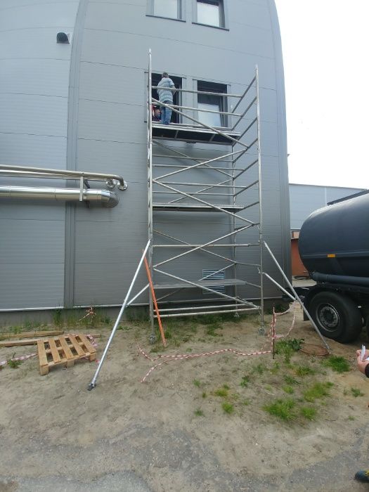 Wynajem rusztowania aluminiowe przejezdne jezdne od 7 zł za metr.