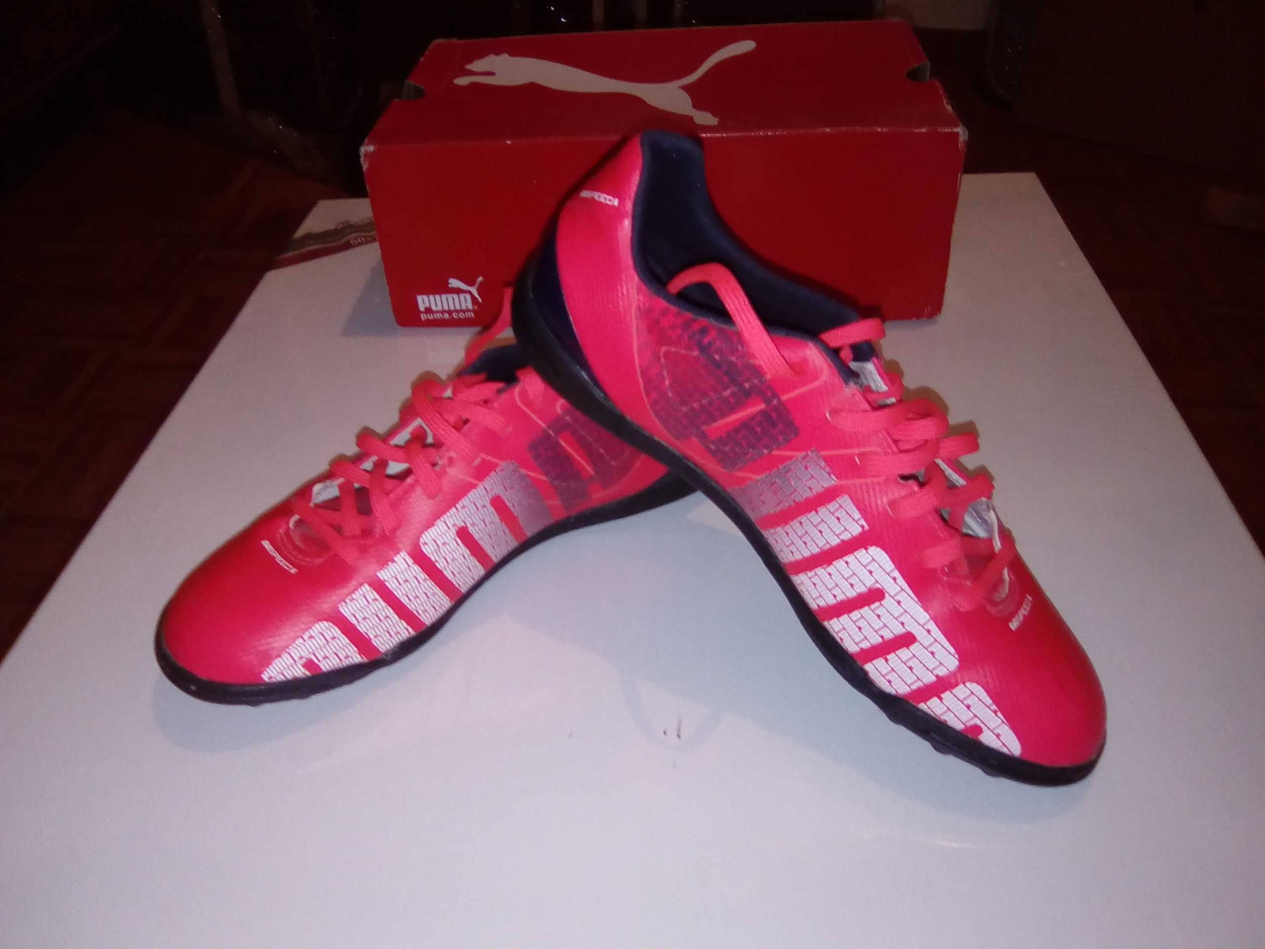 Puma EvoSpeed 5.3 TF Sn 52
Bright Plasma Nº39 para Síntetico...Novas!