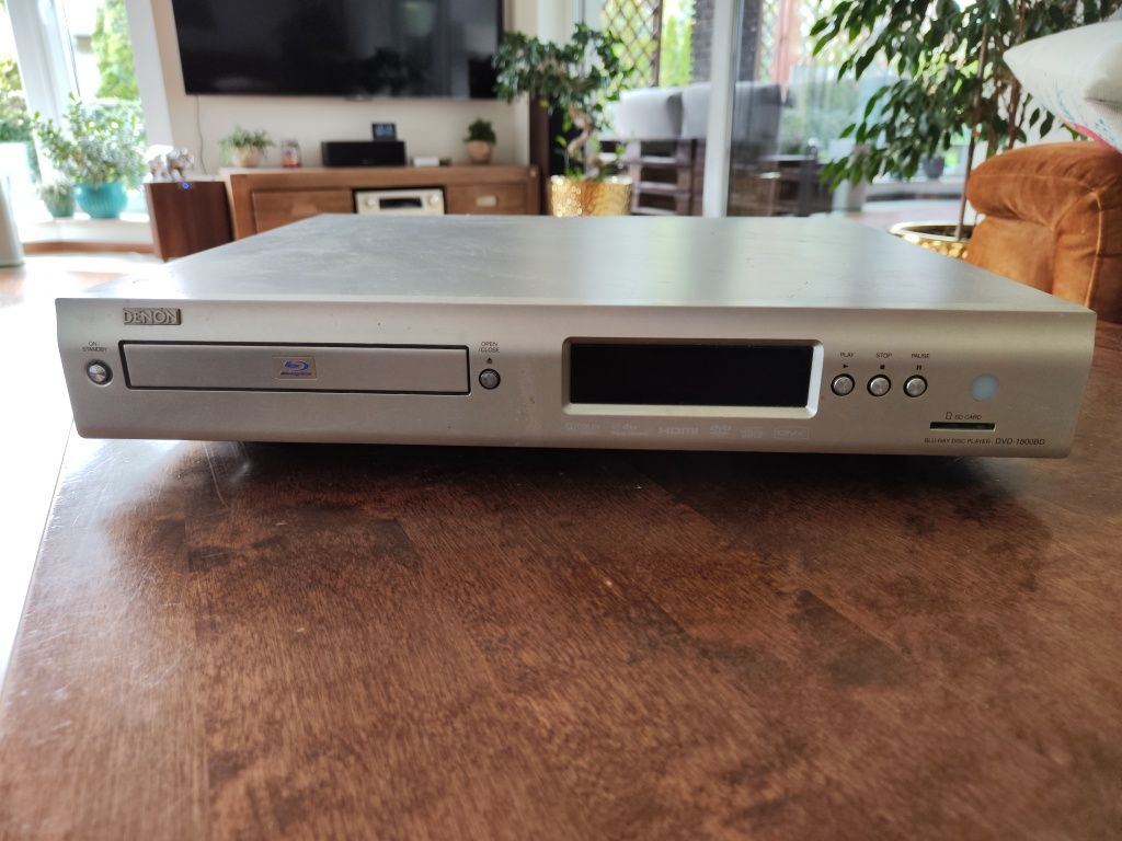 Dvd denon 1800DB