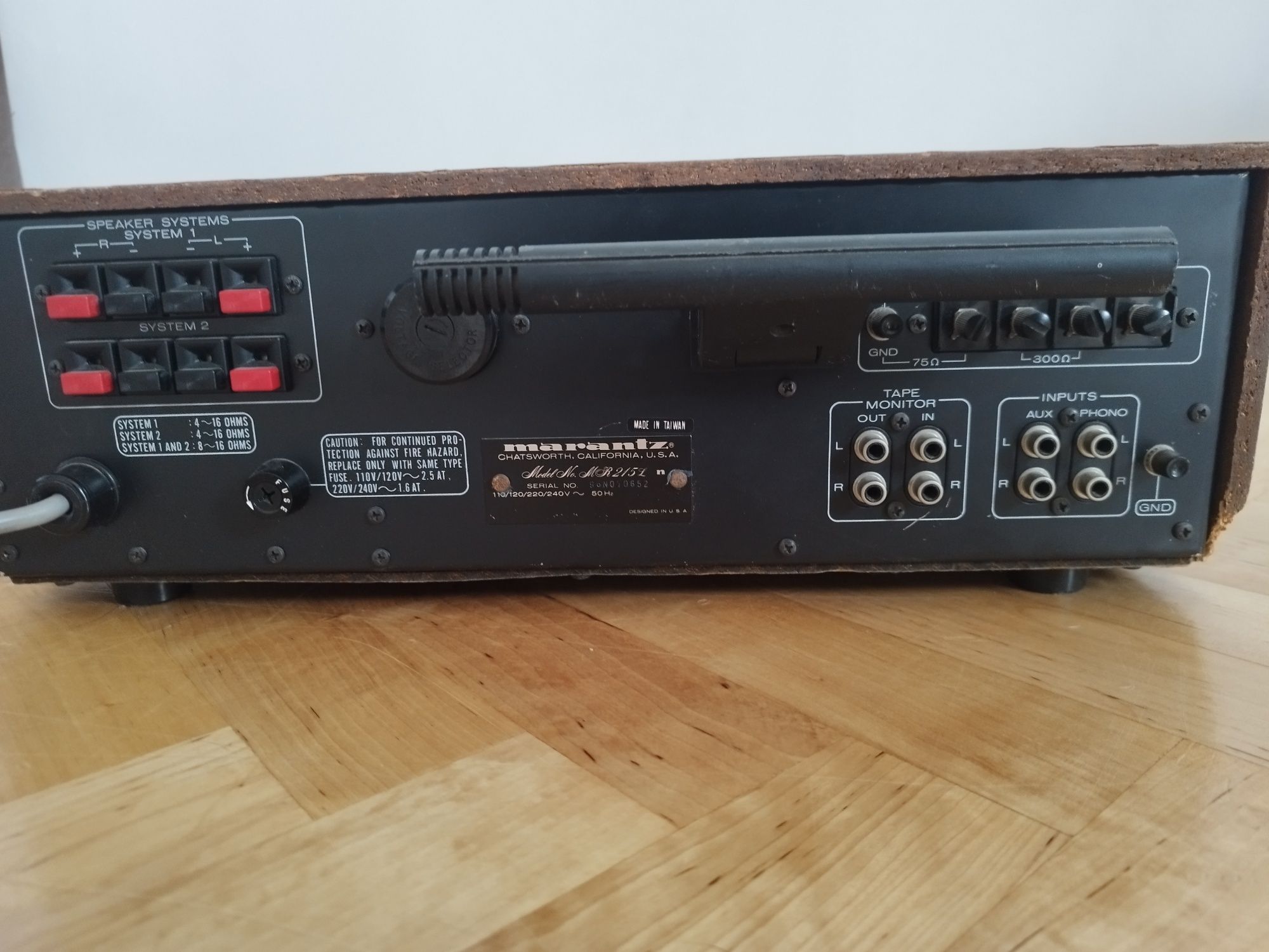 Amplituner Marantz 215 L