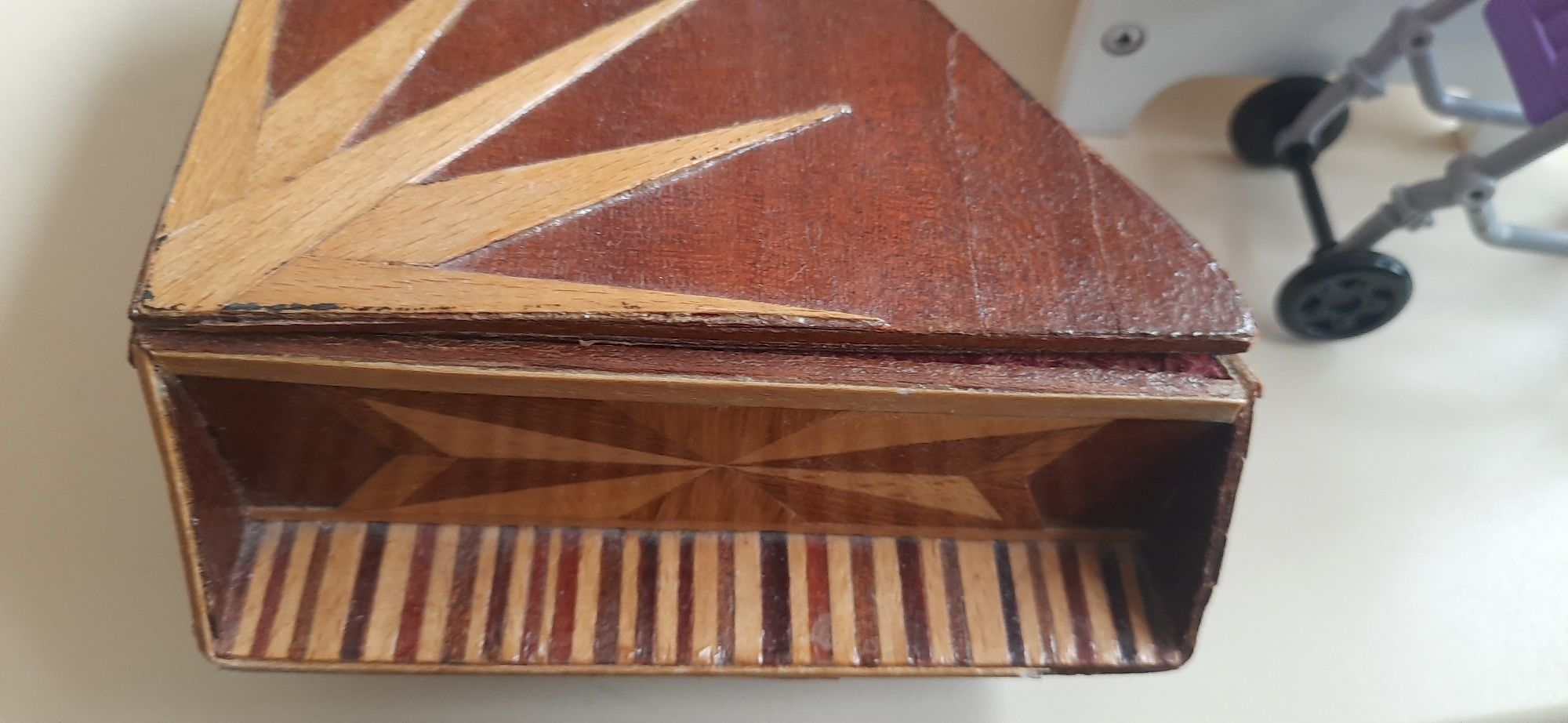 Vintage szkatułka w kształcie fortepianu, drewno