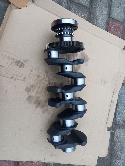 Колінвал mini bmw b47 2.0d  8570745