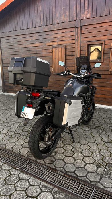 Honda Africa Twin CRF1000L + muitos extras