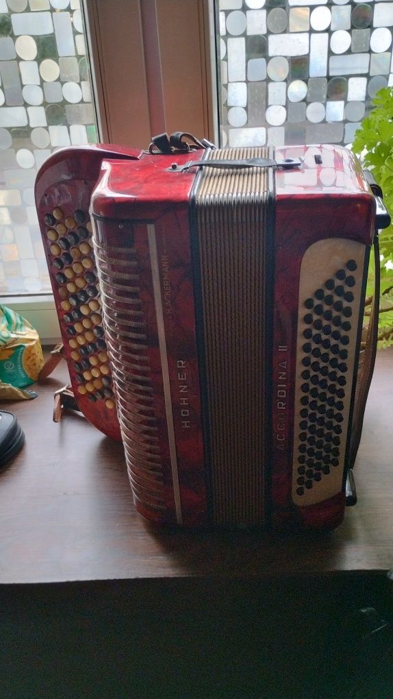 Akordeon Guzikowy Hohner Accordina II